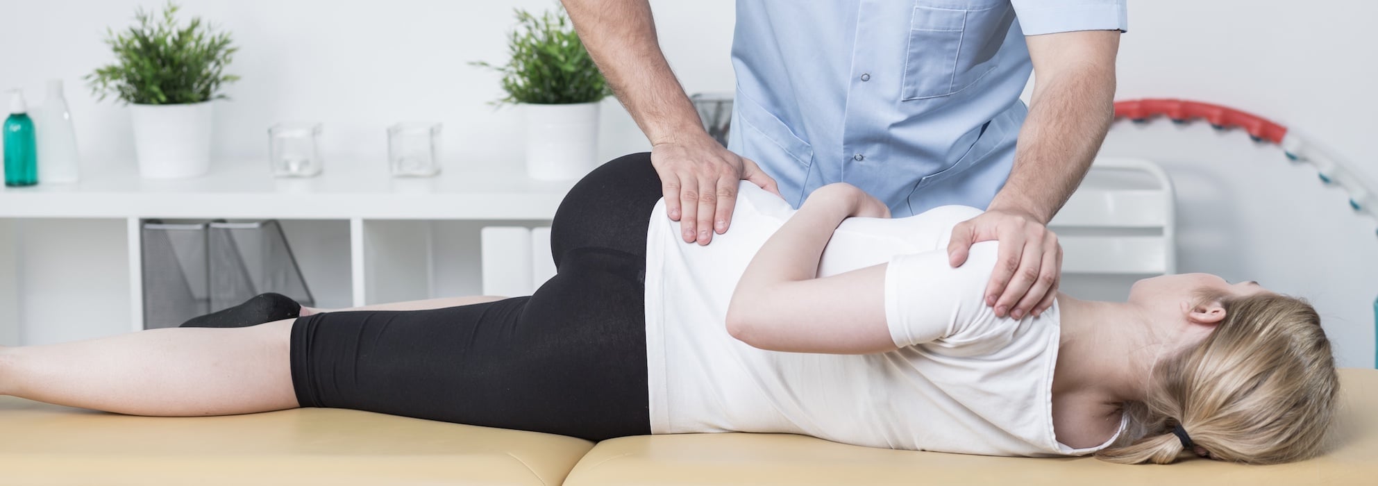 Croxley Osteopathic Clinic in Rickmasworth lady receiving osteopathic treatment